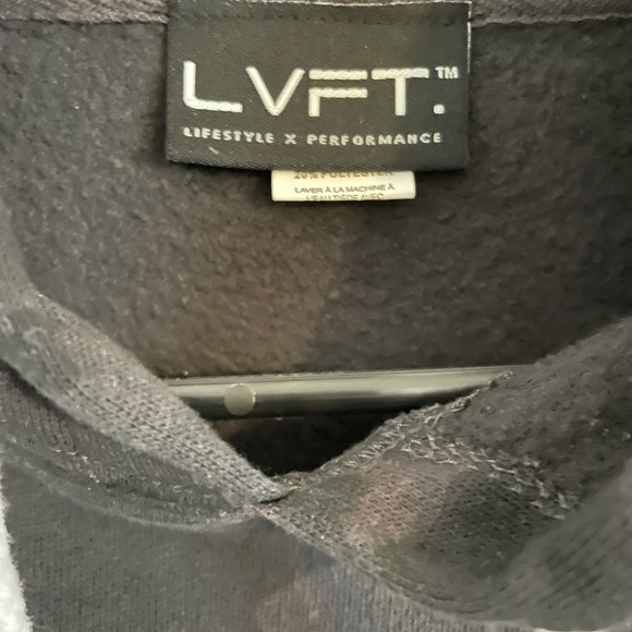 Men’s LiveFIt small camo hoodie - Picture 2 of 3